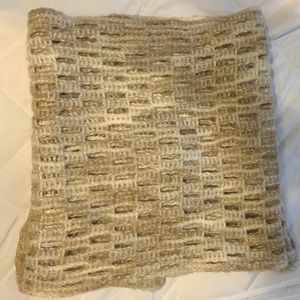 COLLECTION 18 | knitted scarf